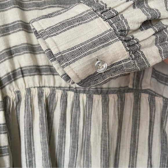 Linen high neck dress. Built By Wendy 2010 - Picture 6 of 12